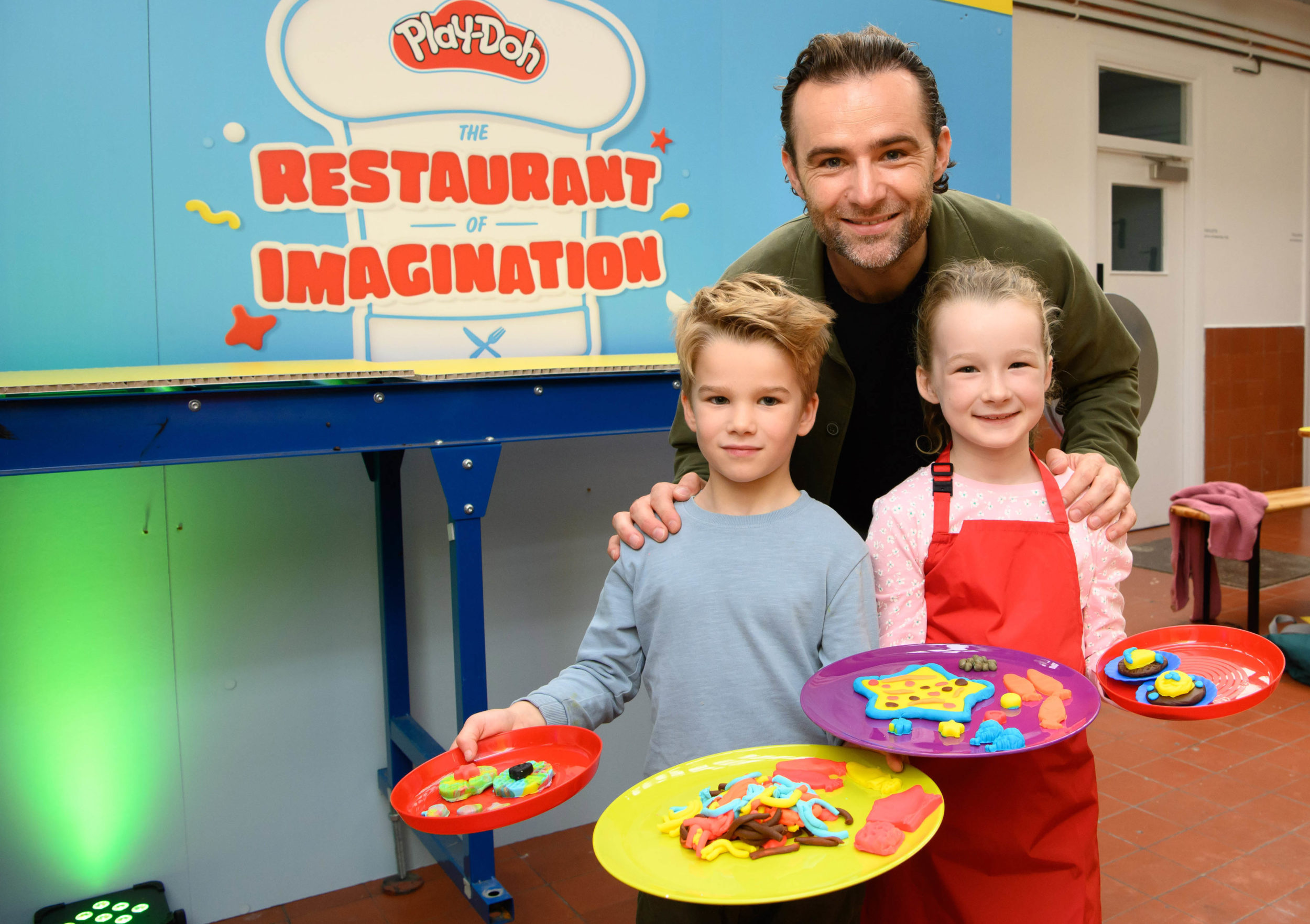 Harry Judd with Daughter and son